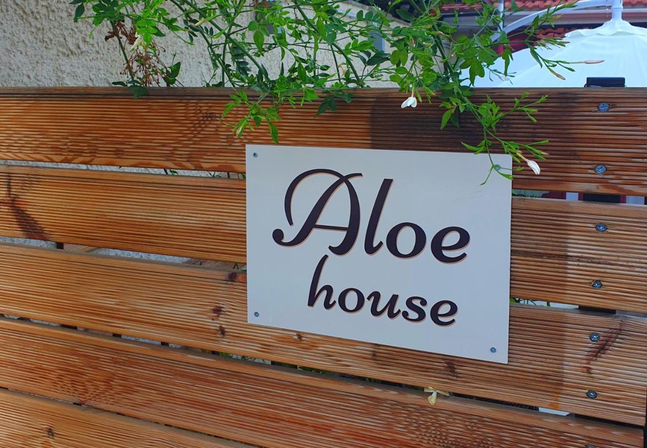 Aloe House Lakithra Villa ภายนอก รูปภาพ